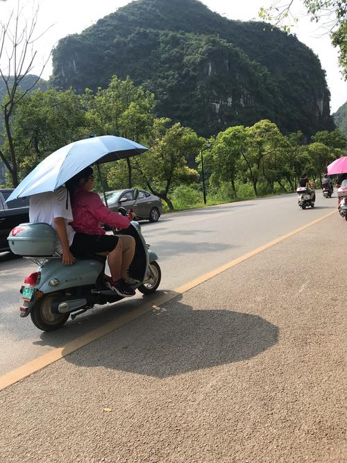 新澳门开奖结果记录历史和5人骑1辆电动车被罚与5人骑1辆电动车被罚多少钱