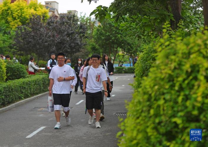 澳门开奖结果+开奖记录表013和2025年高考拉开帷幕与新华全媒 丨2025年高考拉开帷幕